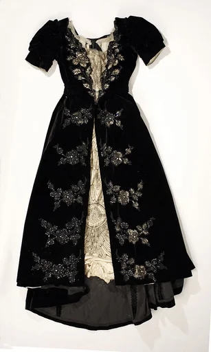 Evening dress