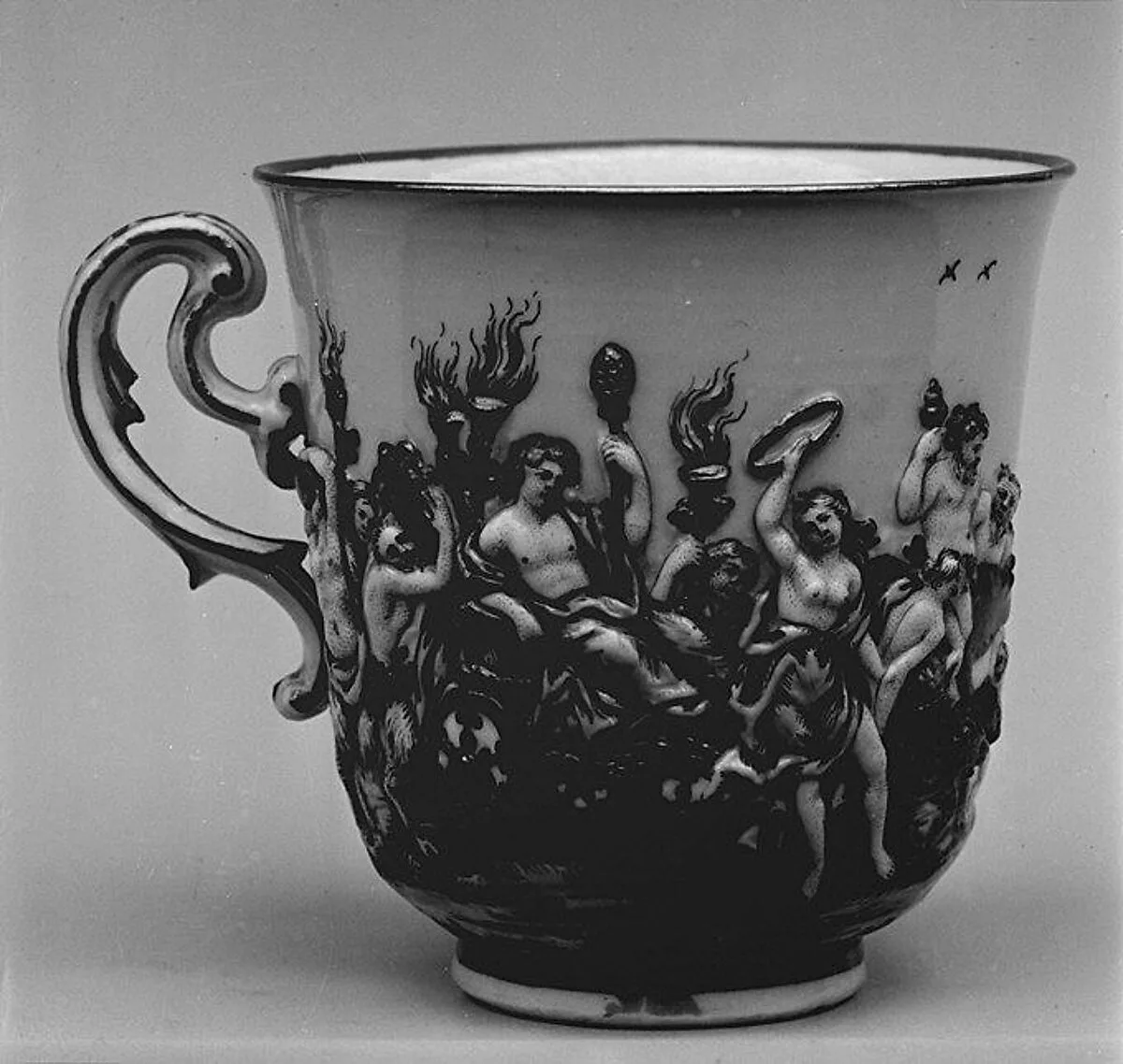 Coffee cup (part of a service) — Doccia Porcelain Manufactory