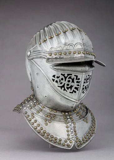 Close Hemet for a Cuirassier