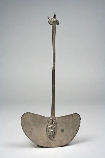 Knife, Figures