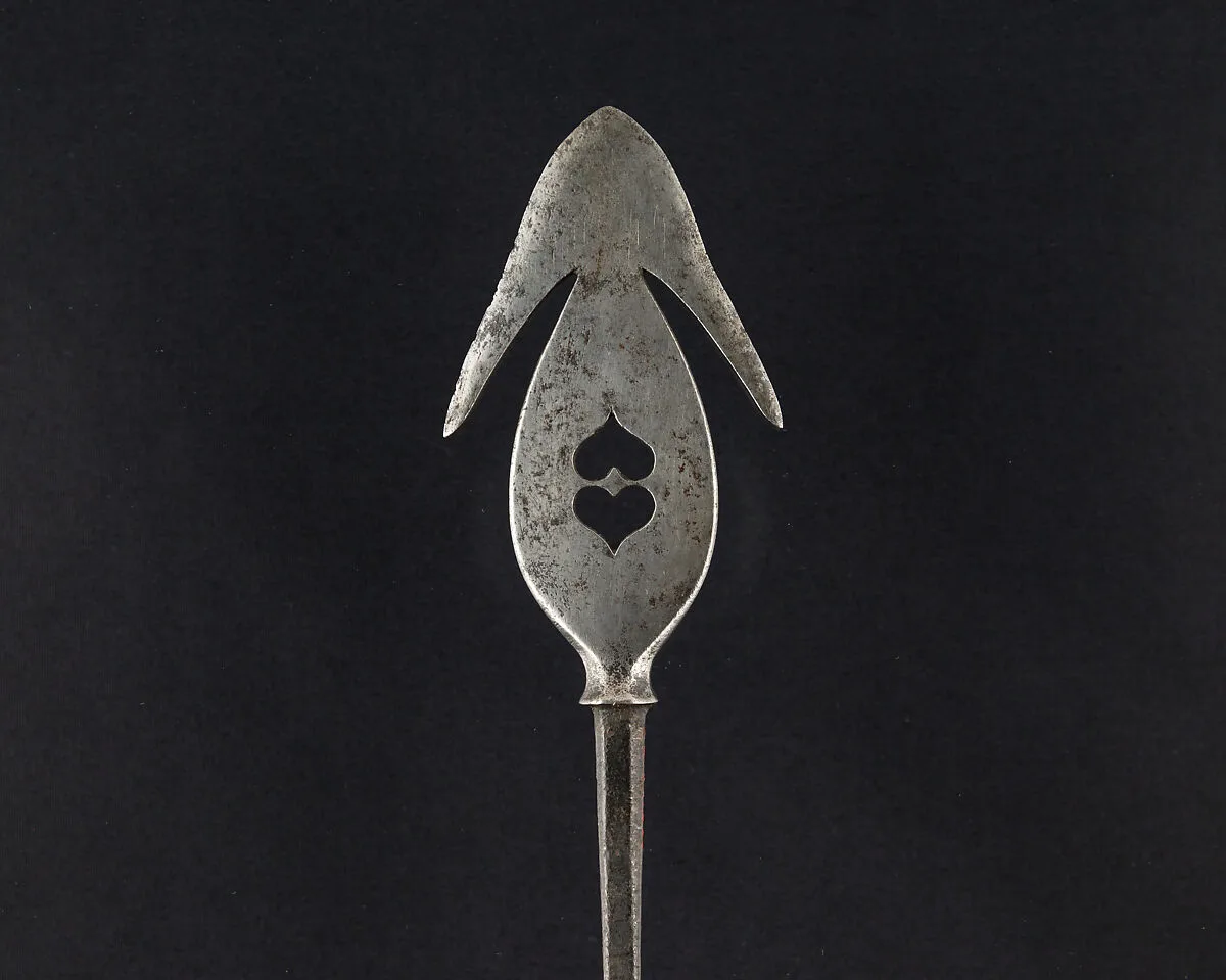 Arrowhead (<i>Yanone</i>) — Unknown