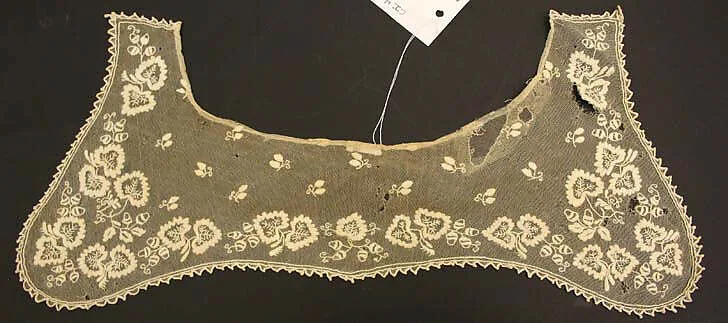 Collar — Unknown