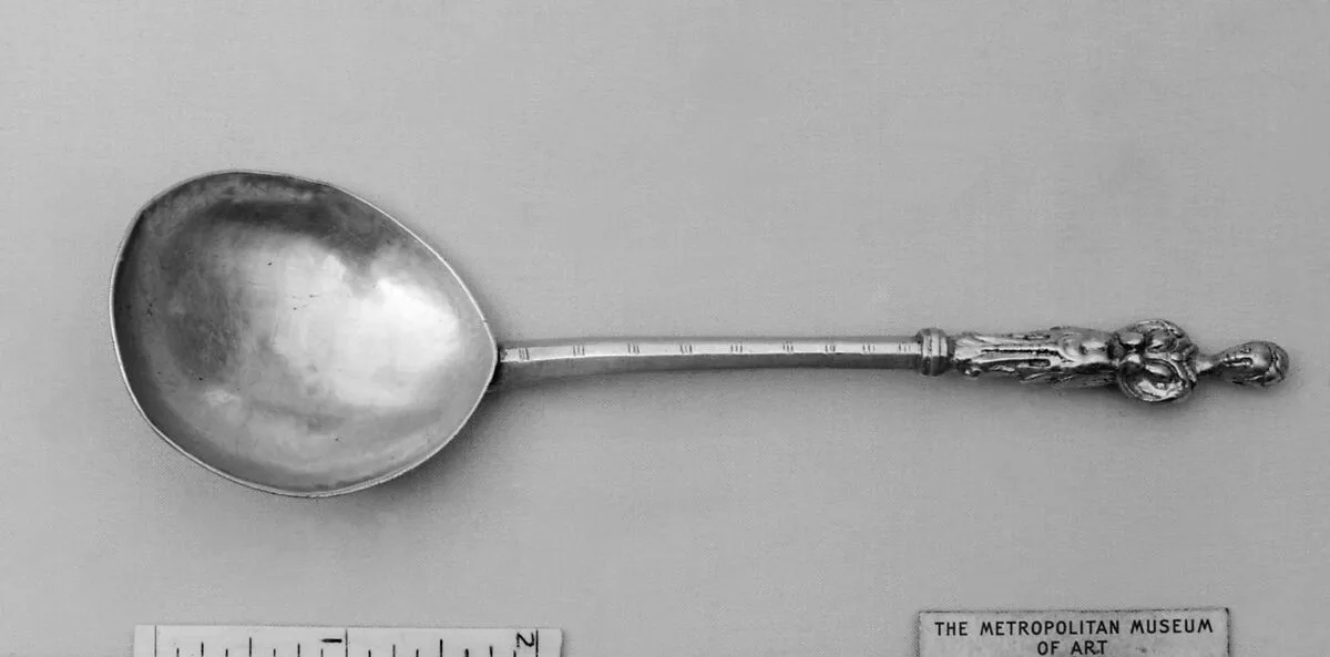 Figure-top spoon — Unknown