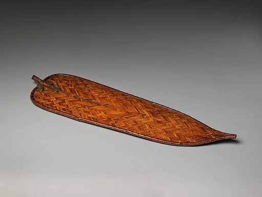 初代前田竹房斎造 「木の葉」盛物籃|Tray Basket (Morimono-kago) in the Shape of a Large Leaf