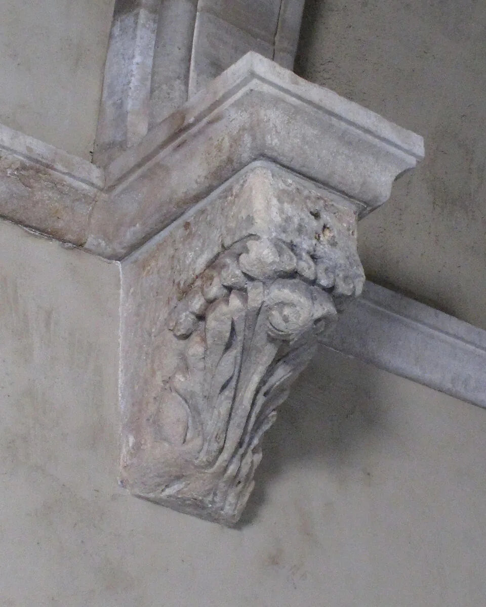 Foliate Corbel — Unknown