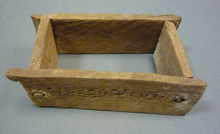 Model Brick Mold from the Foundation Deposit for Hatshepsut's Tomb — Unknown