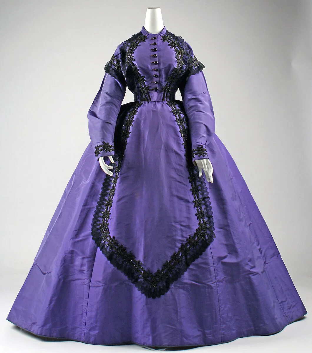 Visiting dress — Unknown