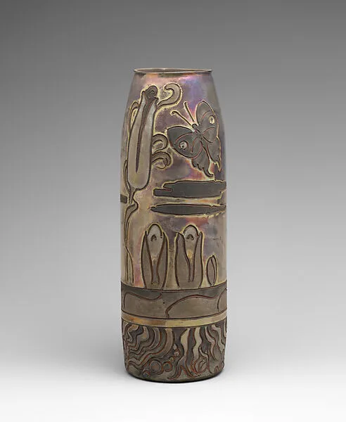 "Jacoba" vase with waterlilies and butterflies — De Porceleyne Fles Manufactory|Joost Thooft|A. Labouchère