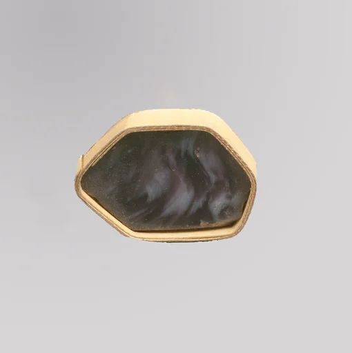 Glass mosaic inlay fragment