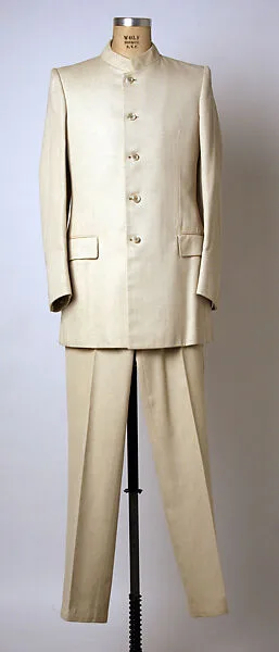 Suit — Pierre Cardin