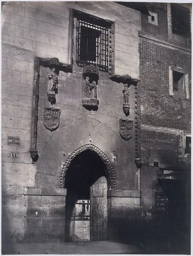 [Madrid. Facade of the Hospital of "La Latina"]