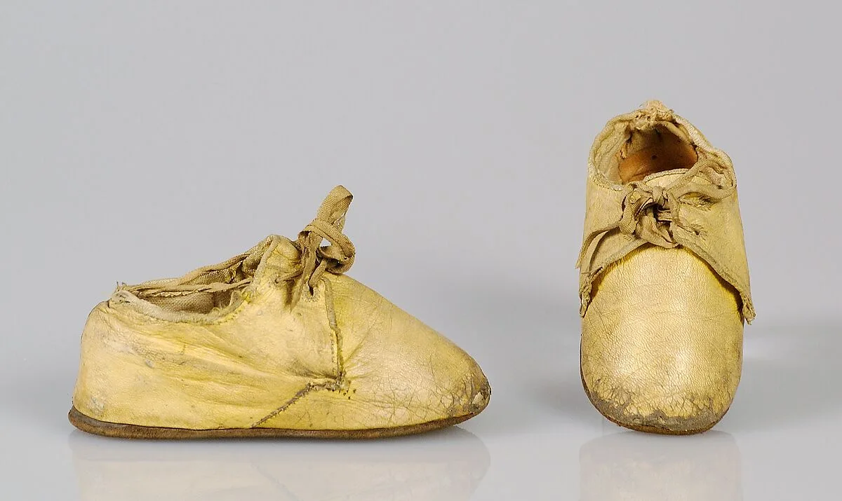 Shoes — Unknown