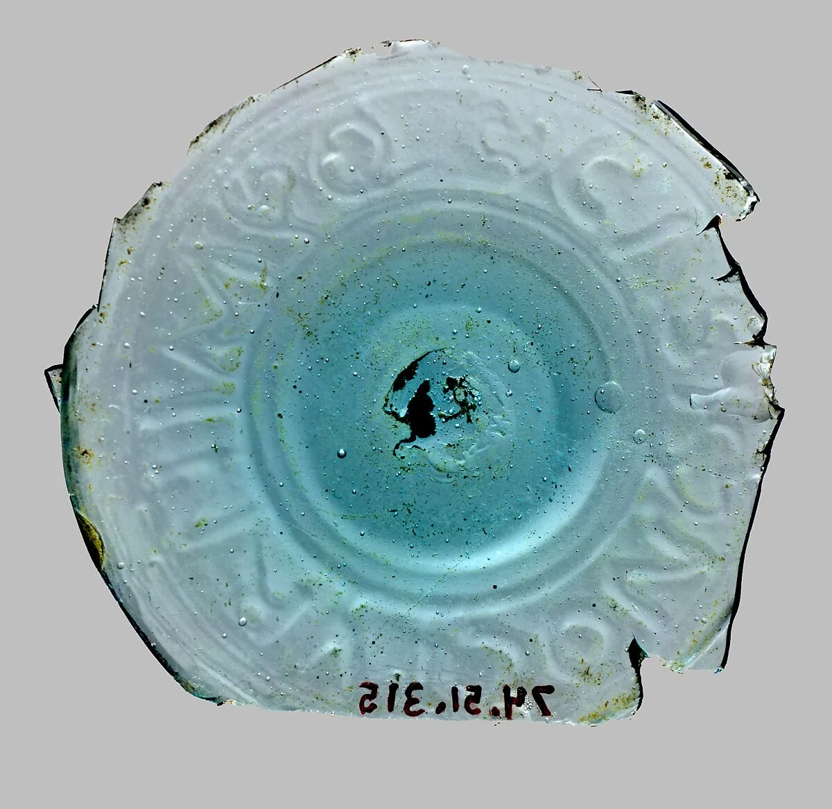 Glass base fragment of a cylindrical bottle — Unknown