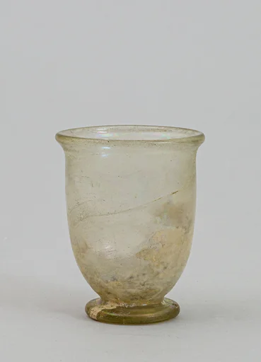 Glass cup