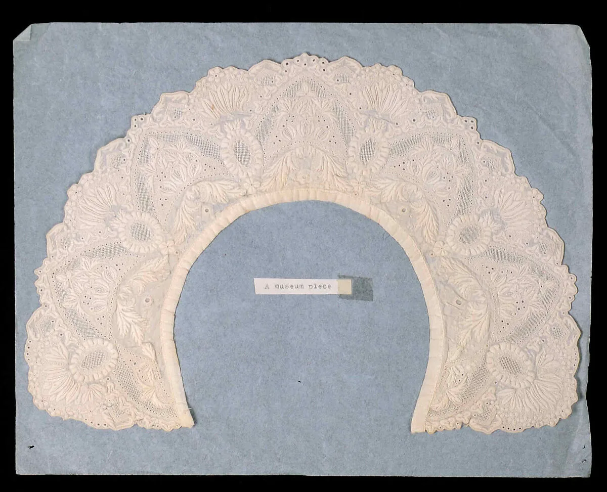 Collar — Unknown