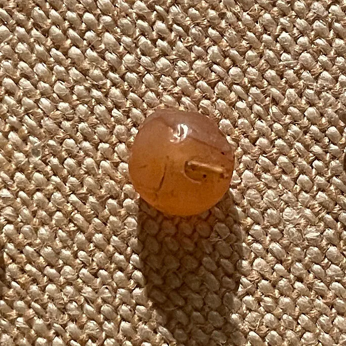 Bead — Unknown