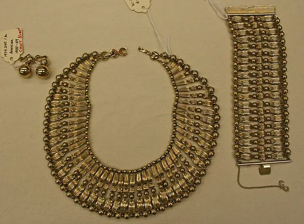 Jewelry set — Unknown