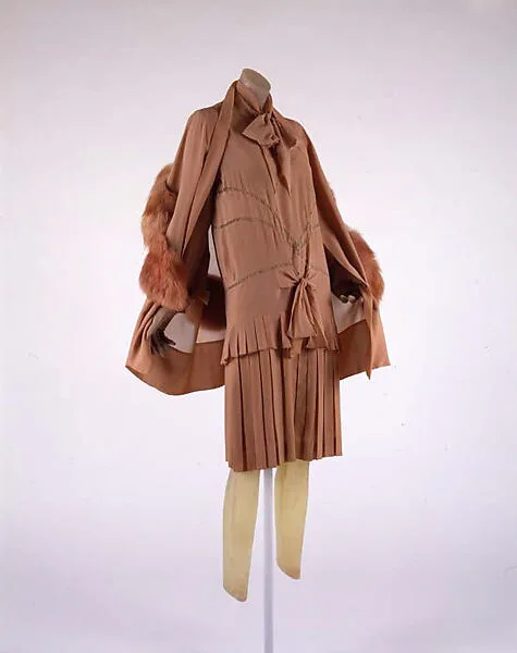 Ensemble — Nellie Harrington