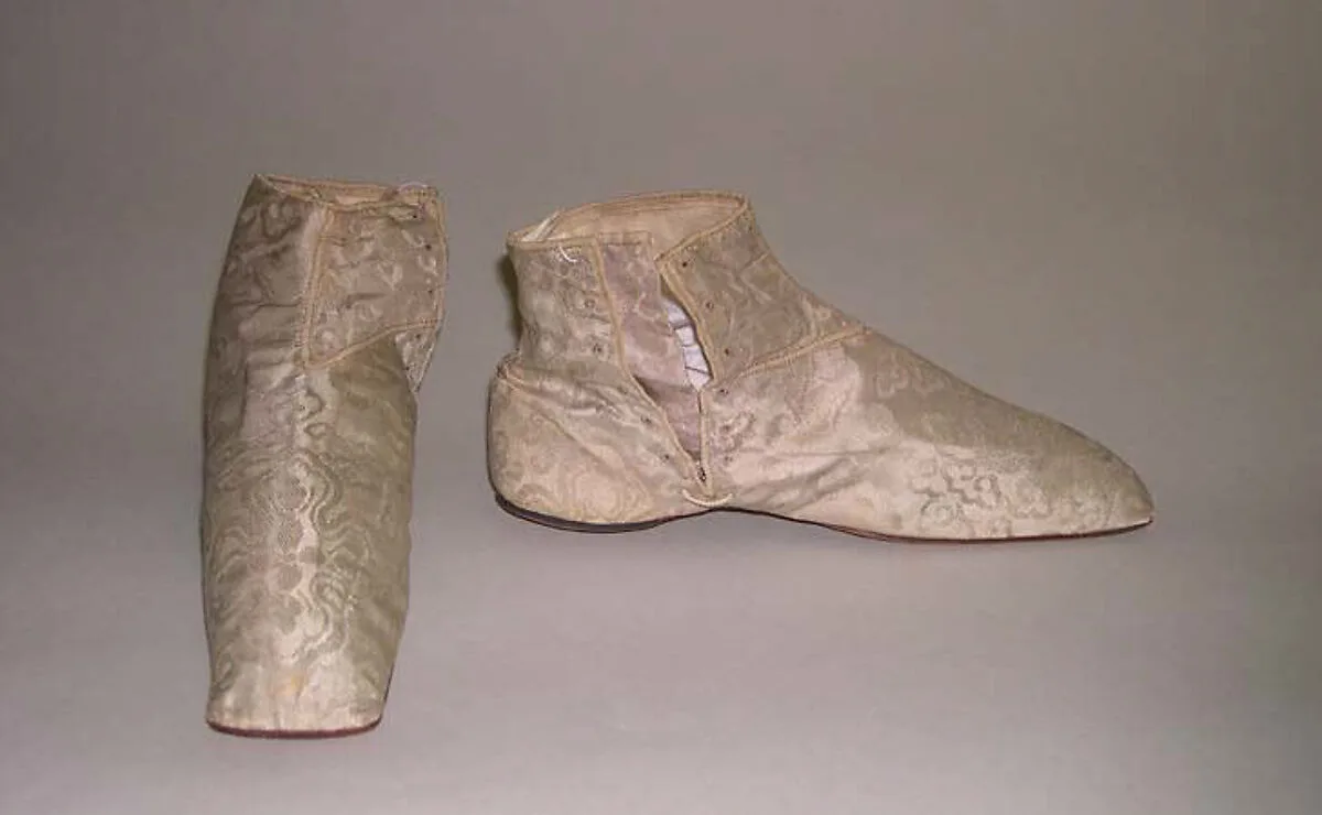 Slippers — Unknown