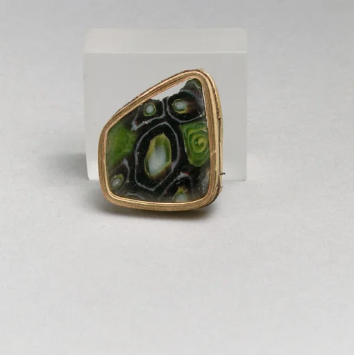 Glass mosaic fragment