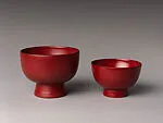 角偉三郎 朱塗椀|Two Red Lacquer Mingei-style Bowls — Kado Isaburo
