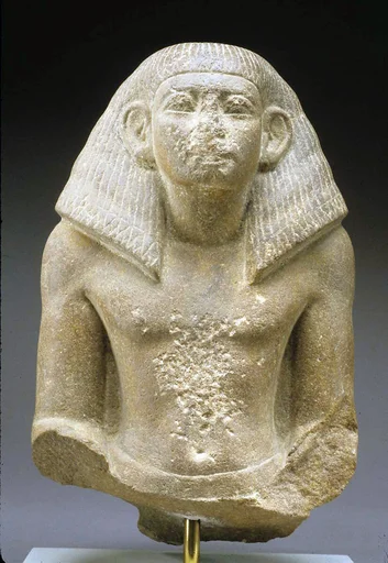 Statuette of a man