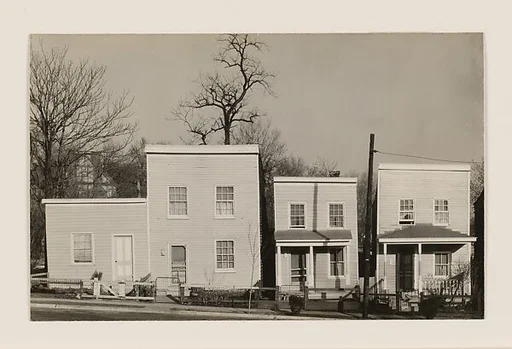 Frame Houses in Virginia
