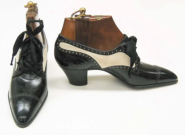 Shoes — Pierre Yantorny