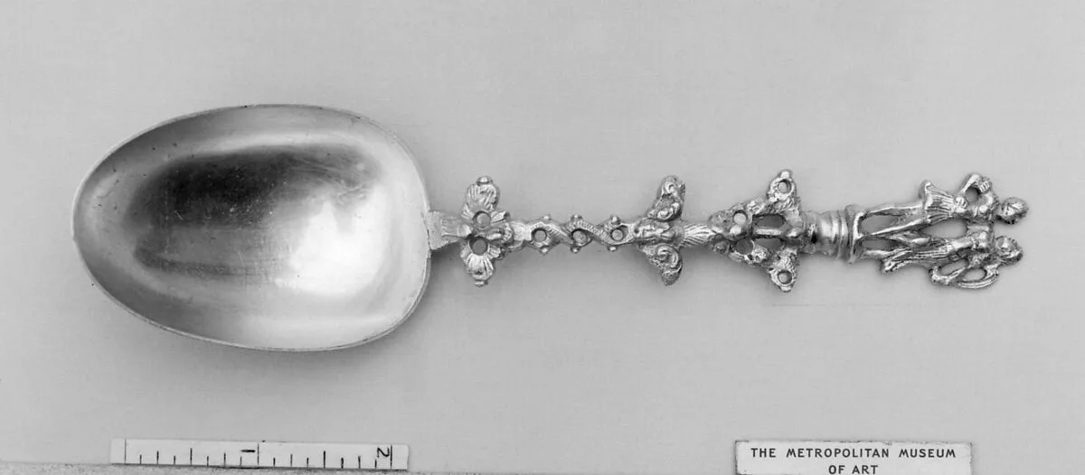 Figure-top spoon — Unknown