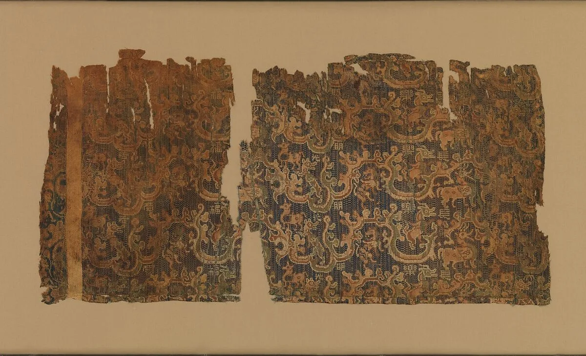 1—3世紀 動物紋銘文錦|Textile with animals and woven inscription — Unknown