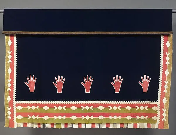 Woman's Wearing Blanket — Unknown