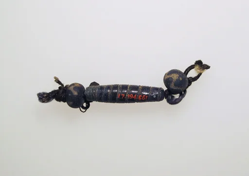 Beads, 3
