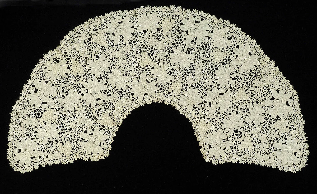 Collar — Unknown