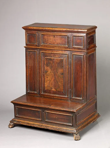 Prie Dieu (Prayer desk)
