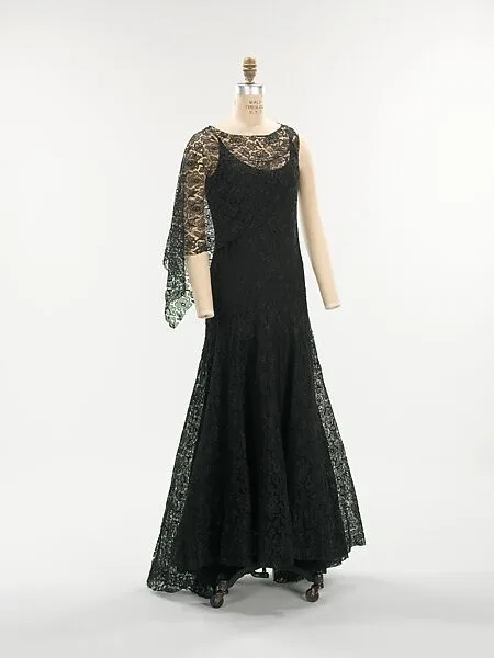Evening dress — Gabrielle Chanel|House of Chanel