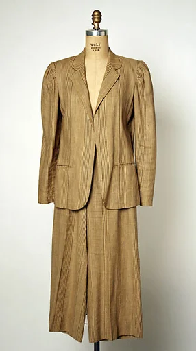 Suit