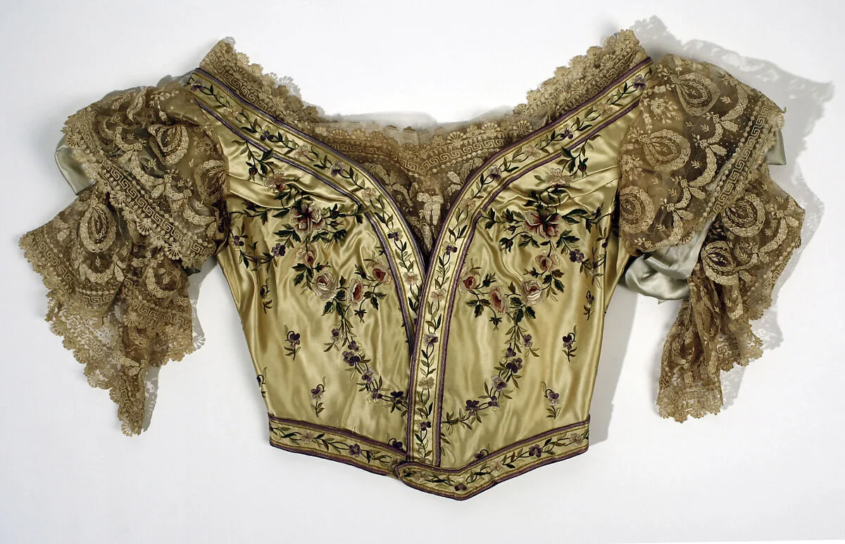 Ball gown — House of Worth