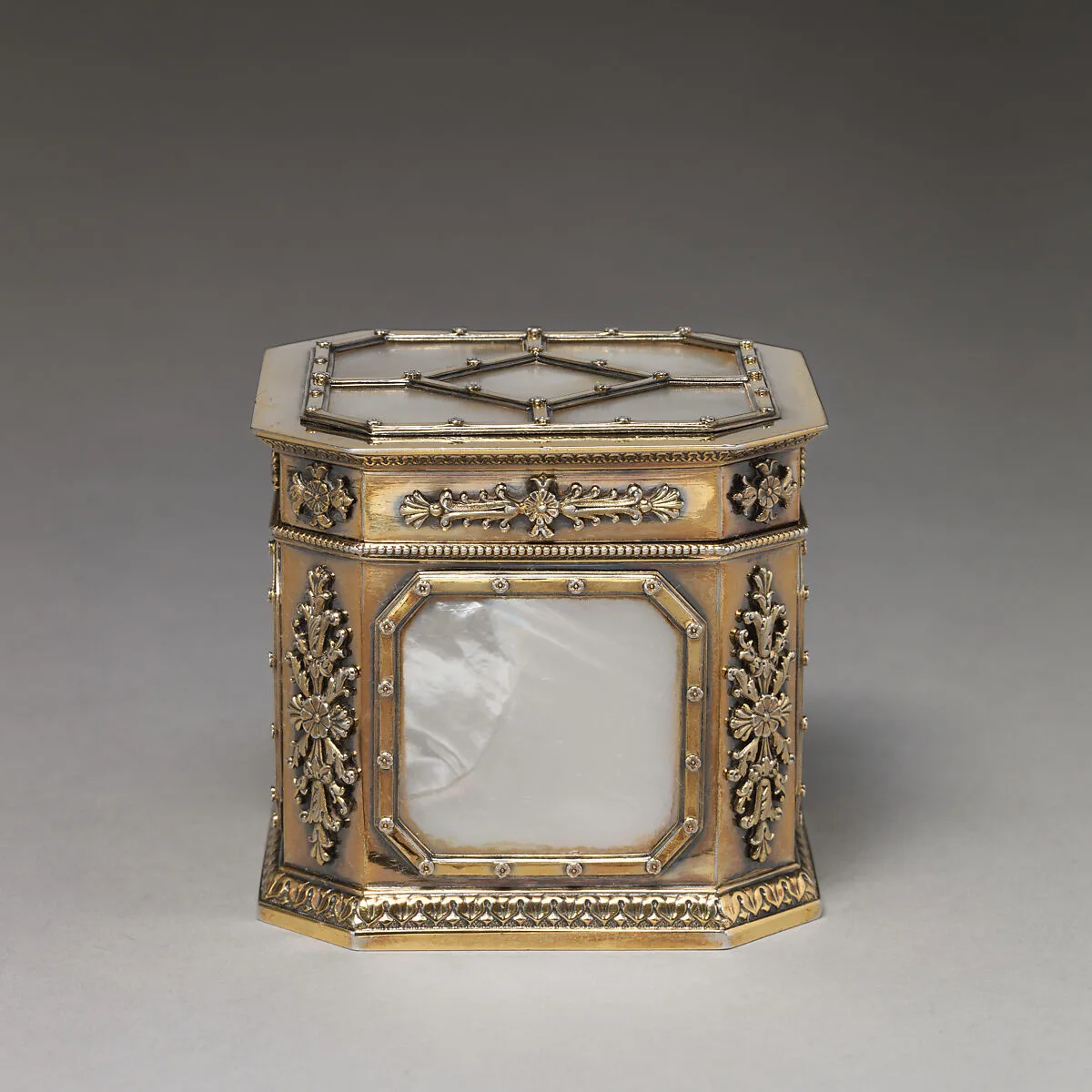 Small square box — André Aucoc