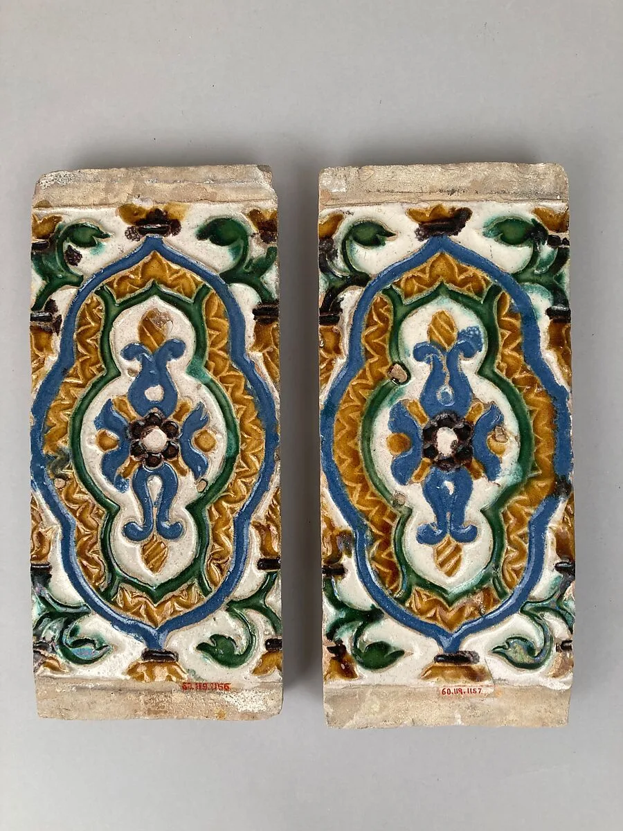 Ceiling tiles — Unknown