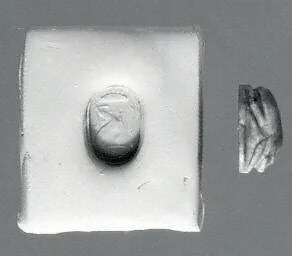 Stamp seal (scarab) with monster — Unknown