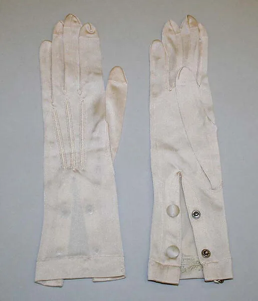Gloves — Unknown