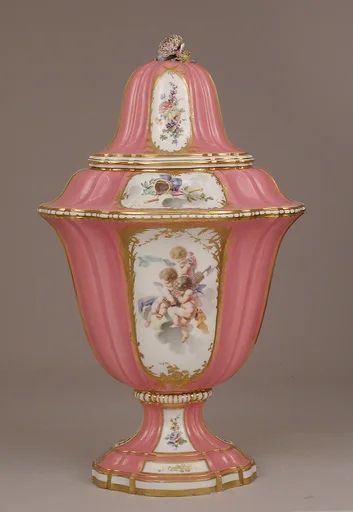 Vase (vase Boileau) (part of a set)