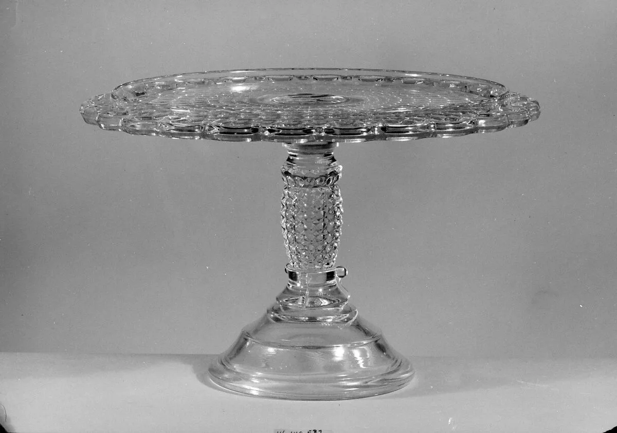 Cake Plate — Adams and Company