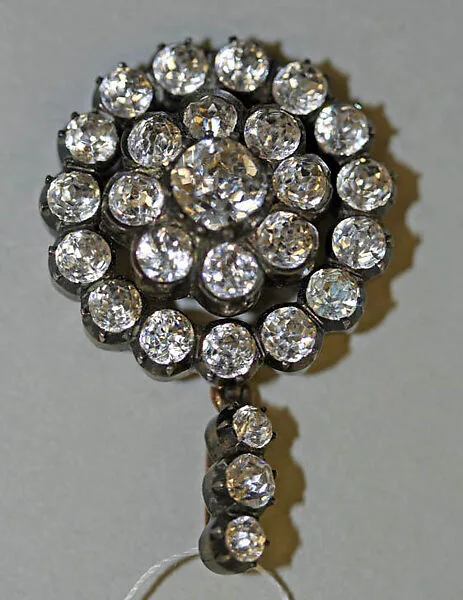Pendant — Unknown
