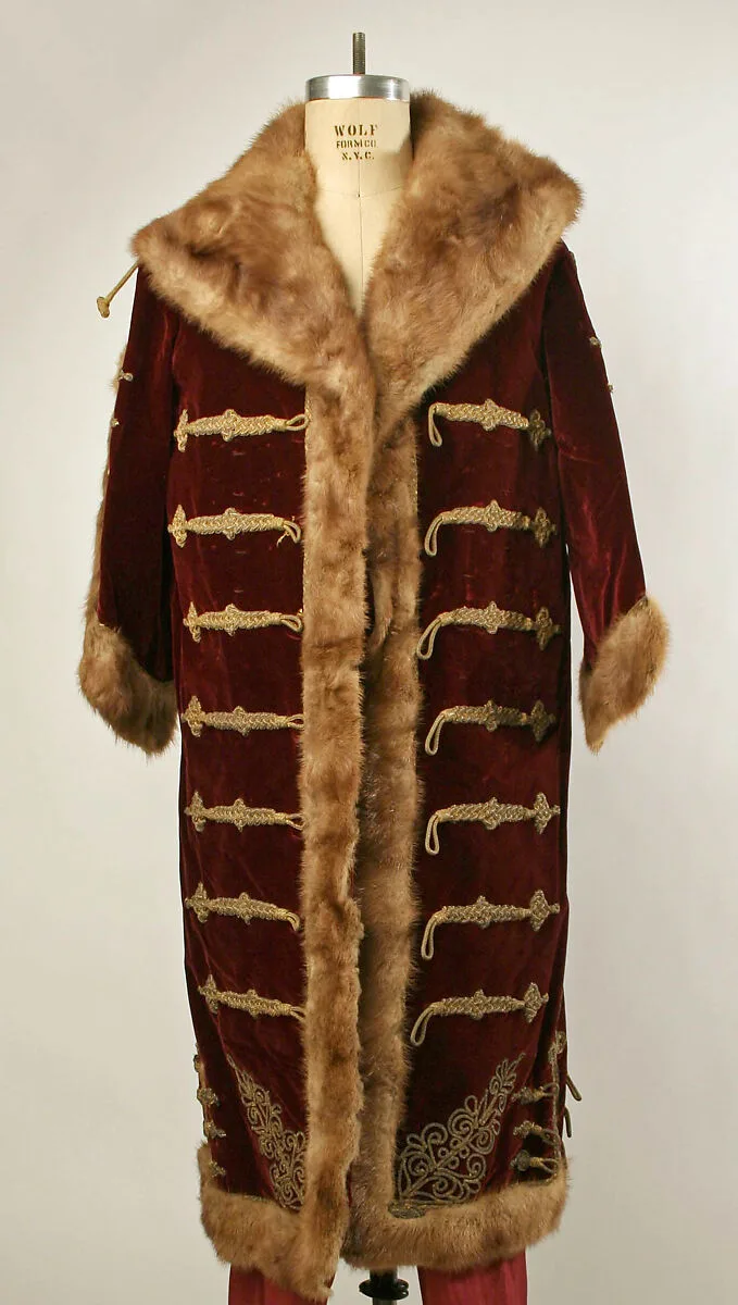 Costume — Unknown