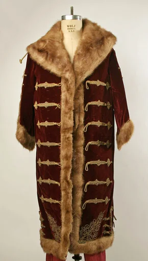 Costume
