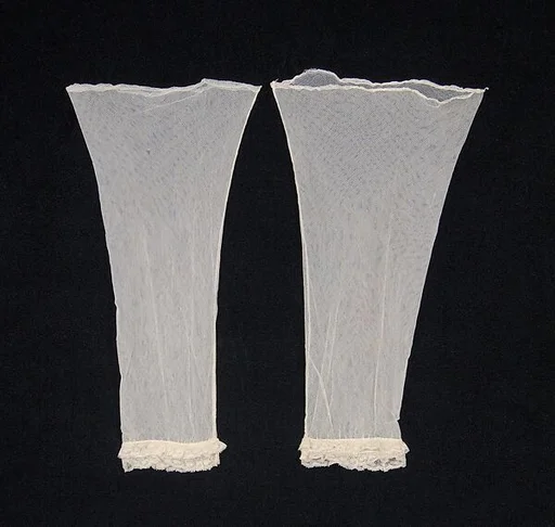 Undersleeves