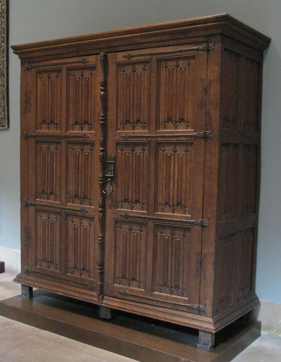 Armoire — Unknown