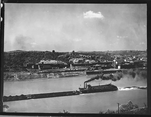 [Sternwheeler A.B. Sheets on River, Pittsburgh, Pennsylvania?]