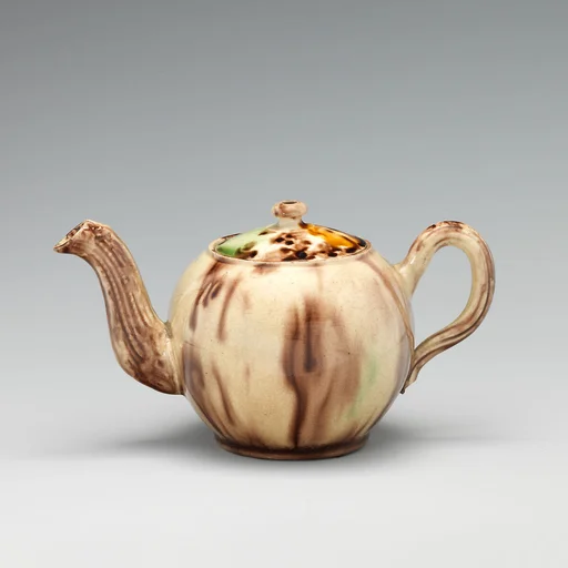 Teapot with cover